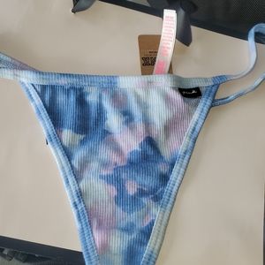 New VS PINK v string